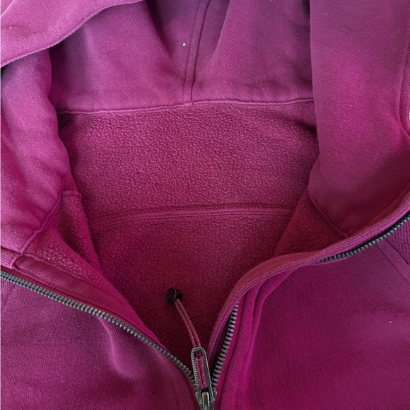 Pomegranate Lululemon Scuba Half Zip - Picture 7 of 7